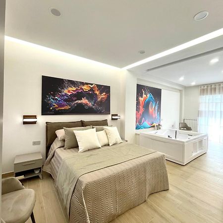 Colombo Suite Касино Екстериор снимка