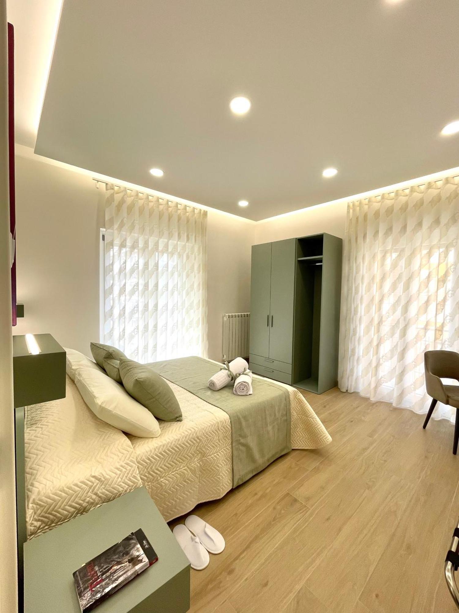 Colombo Suite Касино Екстериор снимка